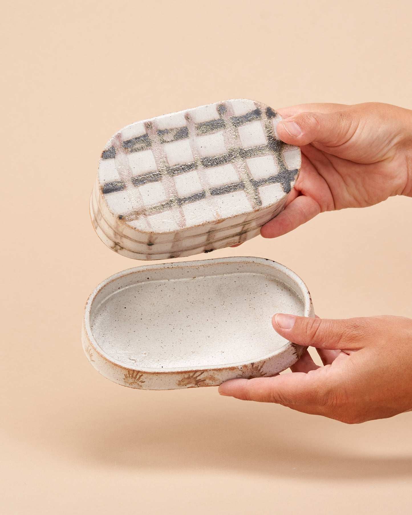 Butter dish / Copper Grid